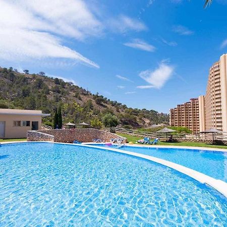 High Rise Apartment On The 39Th Floor With Private Terrace And Sea Views Benidorm Bagian luar foto